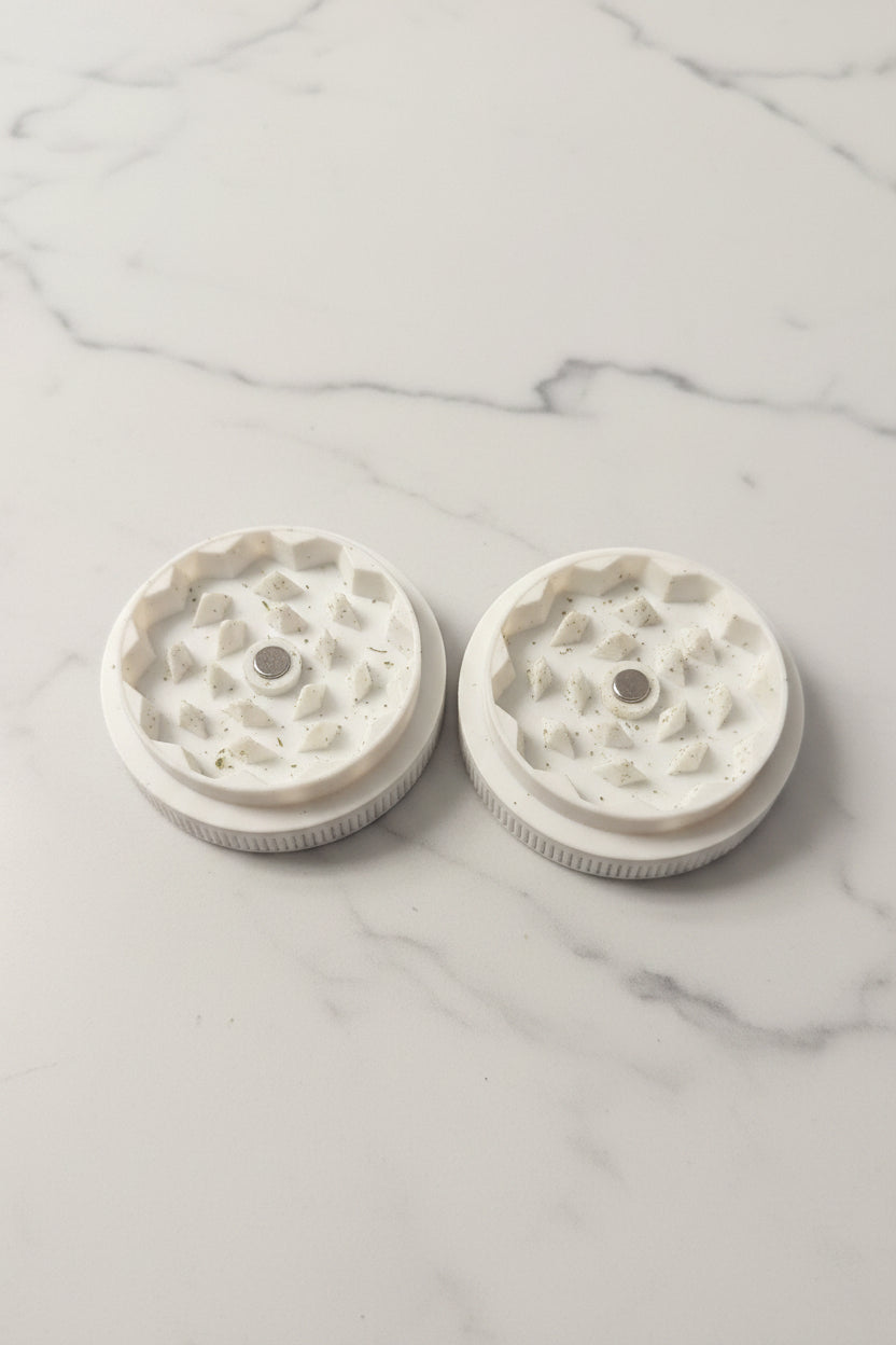 Oreo Cookie Grinder/Inside view