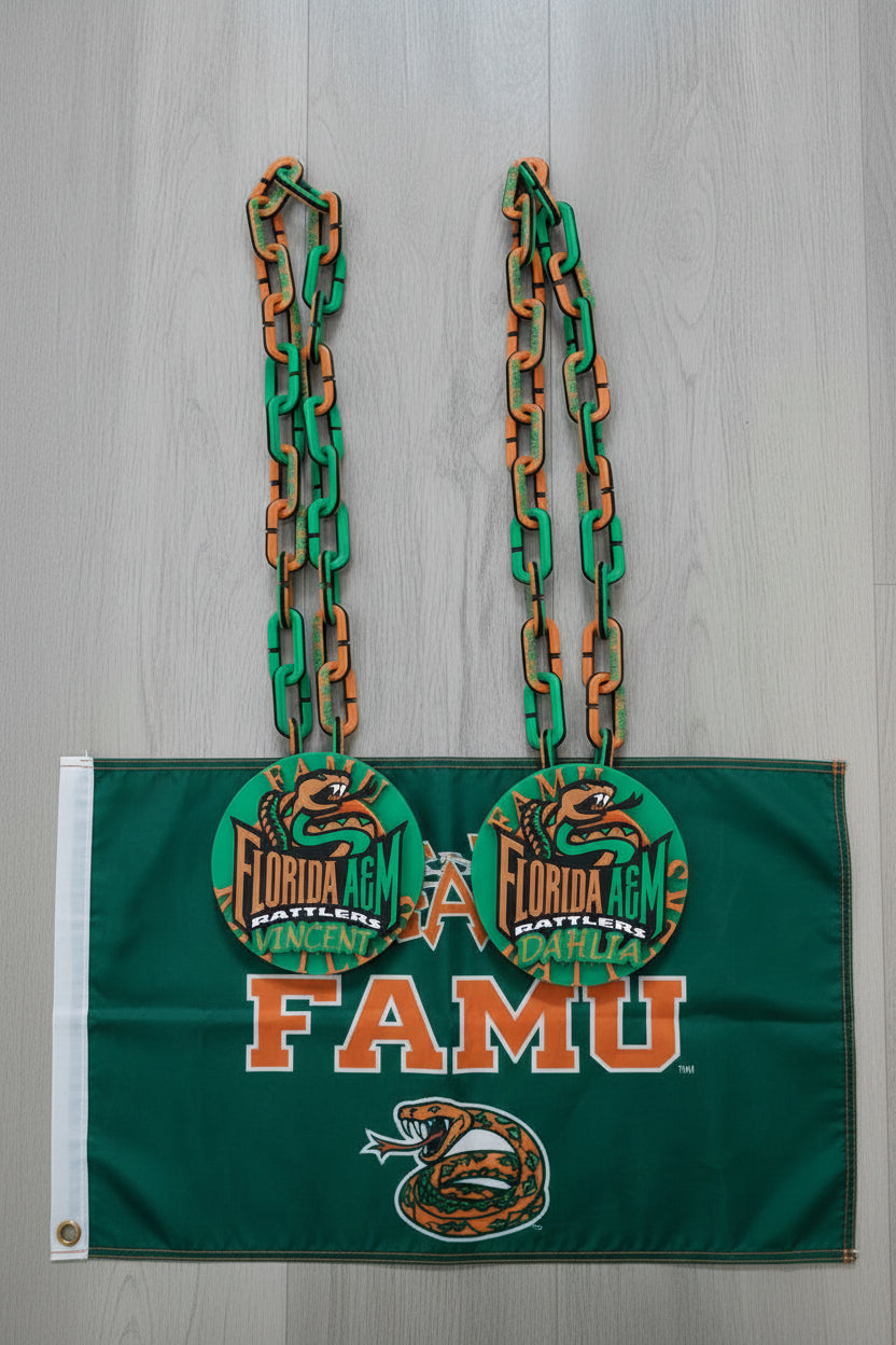 Costume Famu Chains 